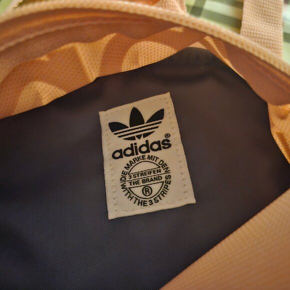 ADIDAS Originals Santiago Pink Mini Backpack - PINK Tillys LIKE NEW - Picture 9 of 12